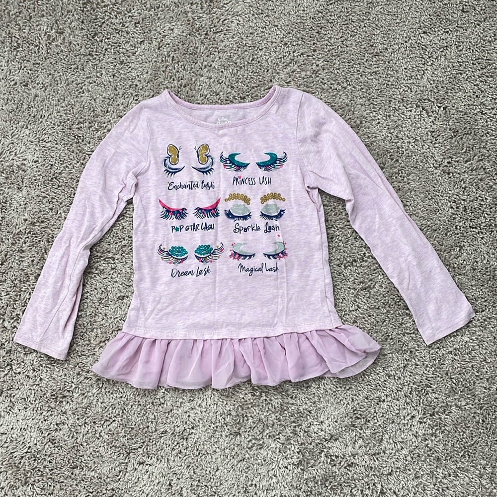 👶🏻5/$10👶🏻 girls eyelashes shirt